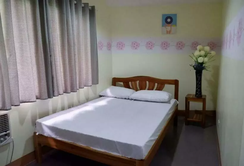 پانسیون Nellie S Place