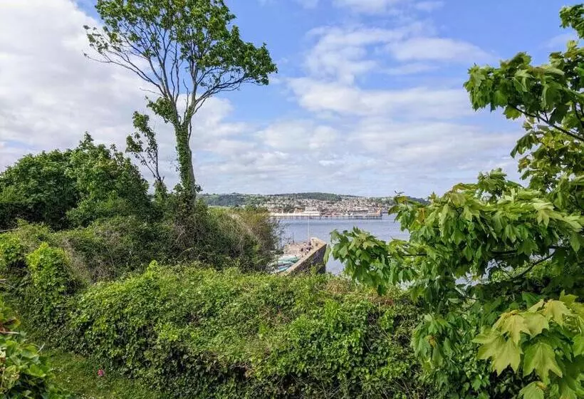 فندق Abingdon House