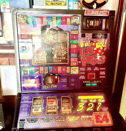 בית מלון כפרי Clifton Court