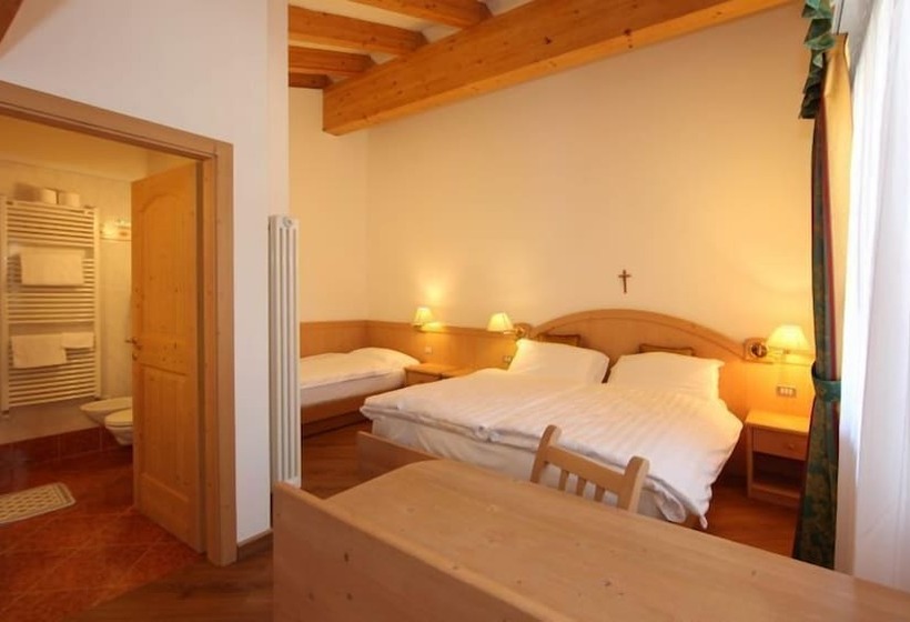 בית מלון כפרי El Pilon