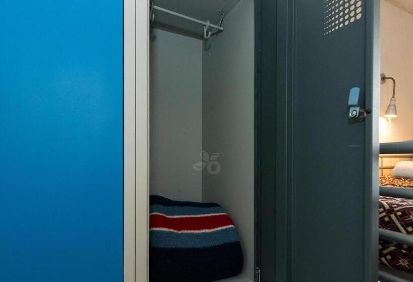 Отель Euphemia Budget Old City Canal Zone