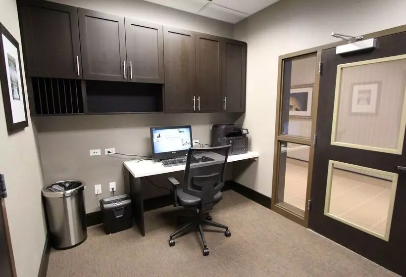 ホテル Hilton Garden Inn Findlay