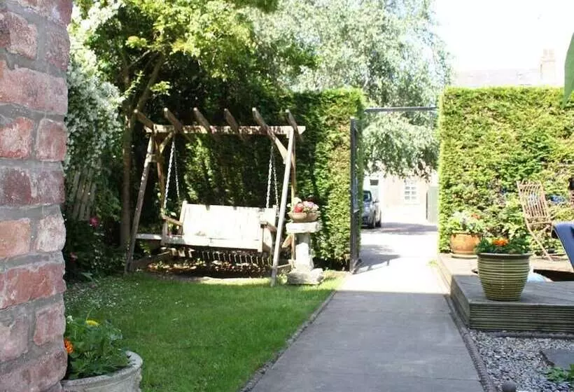 酒店 Holmwood House Guest Accommodation