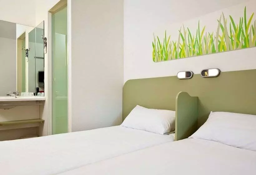 Отель Ibis Budget Birmingham Centre