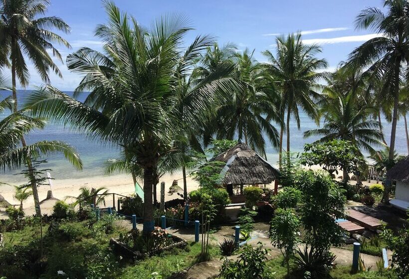 בית מלון כפרי La Petra Beach Resort