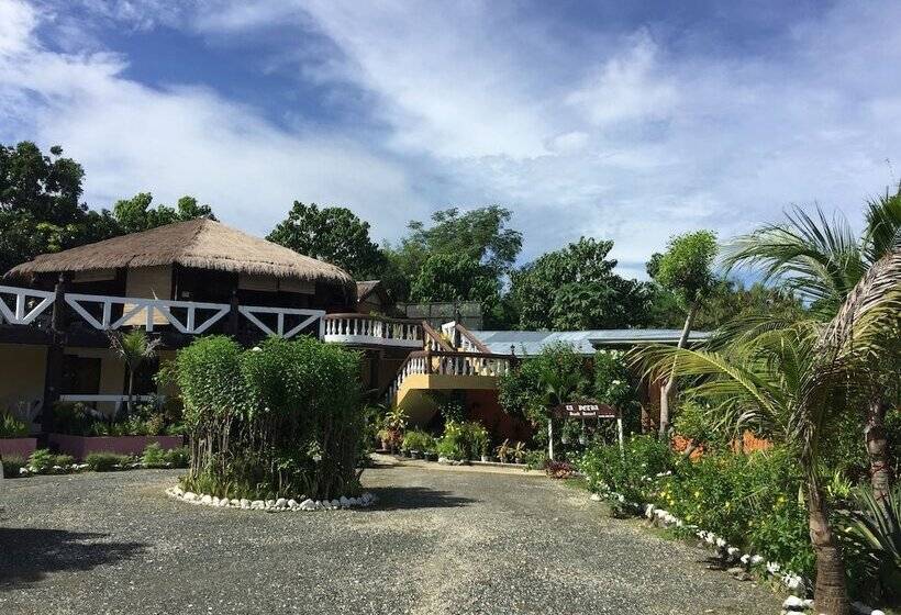 בית מלון כפרי La Petra Beach Resort