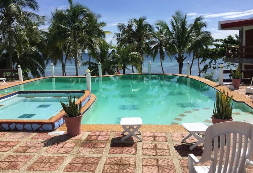 בית מלון כפרי La Petra Beach Resort