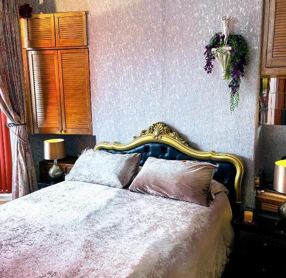 בית מלון כפרי The Mirador Boutique Town House