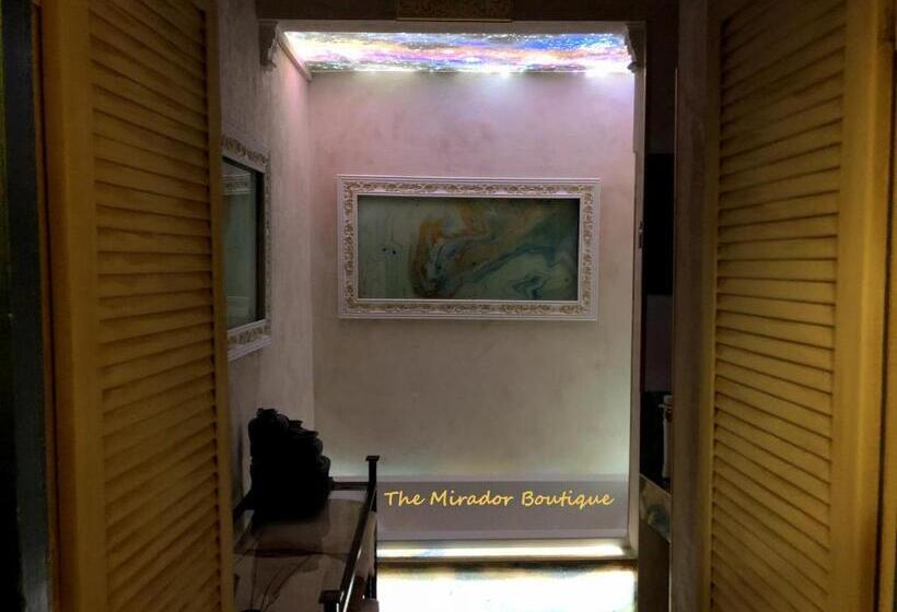 בית מלון כפרי The Mirador Boutique Town House