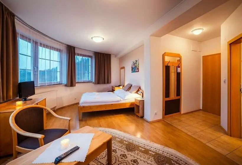 هتل Velká Klajdovka