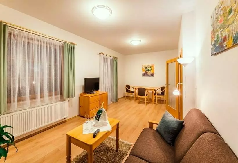 هتل Velká Klajdovka