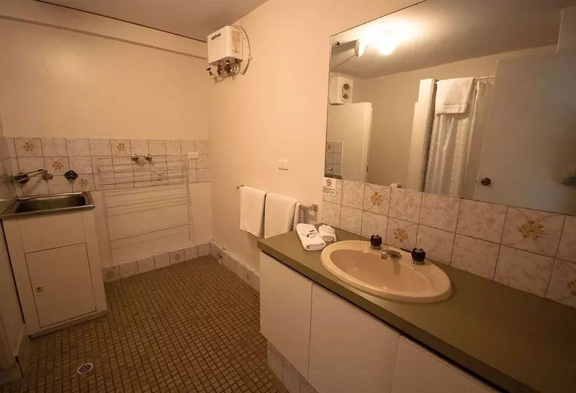 Hotel West Beach Lagoon 202  Quiet & Ground Floor