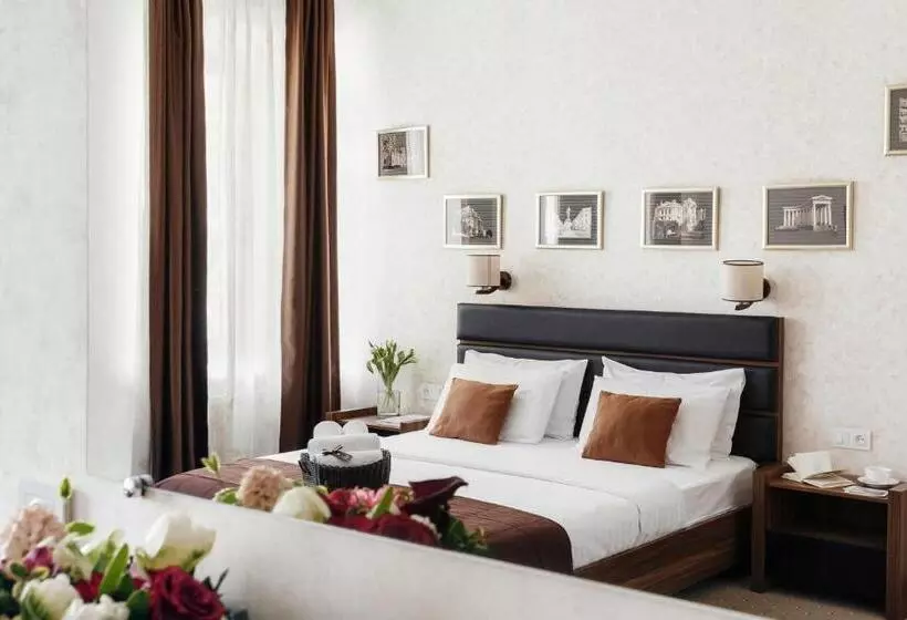 Noname Hotel Odessa