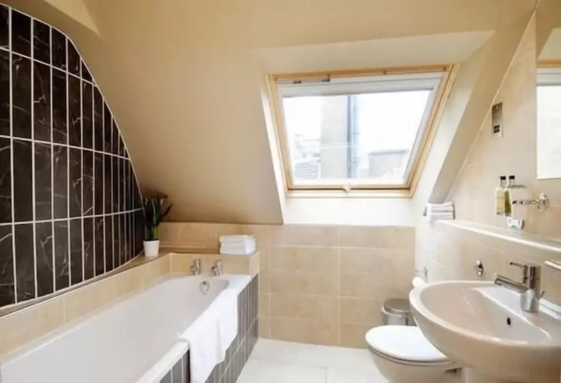 Royal Mile Residence