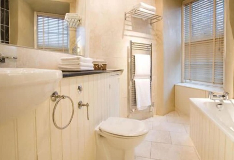 Royal Mile Residence