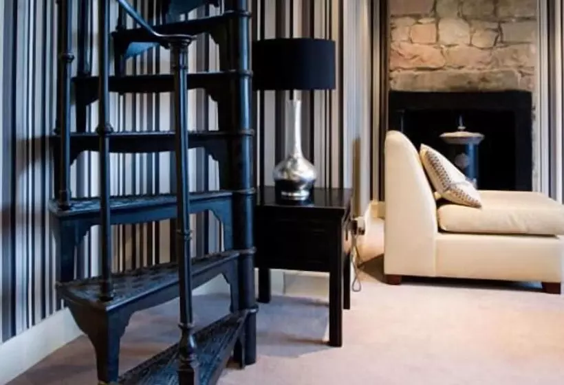 Royal Mile Residence