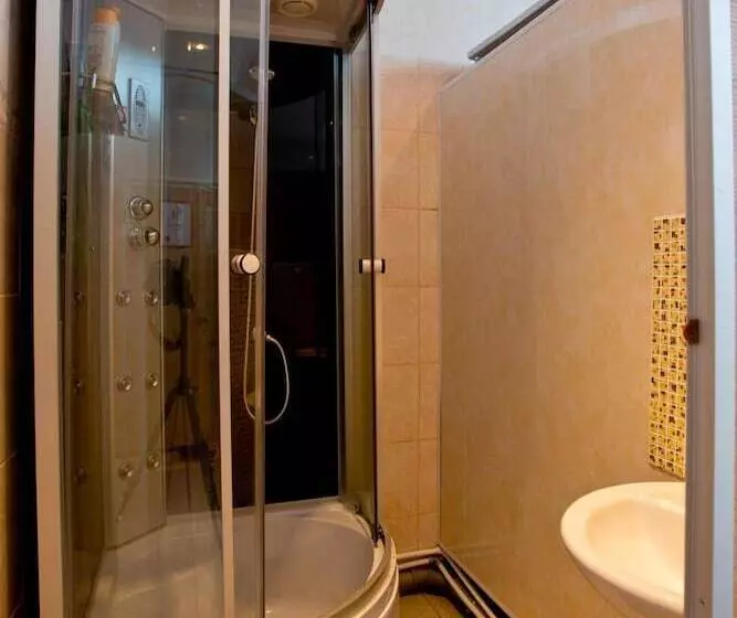 Yaroslav Hostel Veliky Novgorod