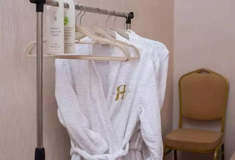 Yaroslav Hostel Veliky Novgorod