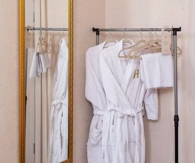 Yaroslav Hostel Veliky Novgorod