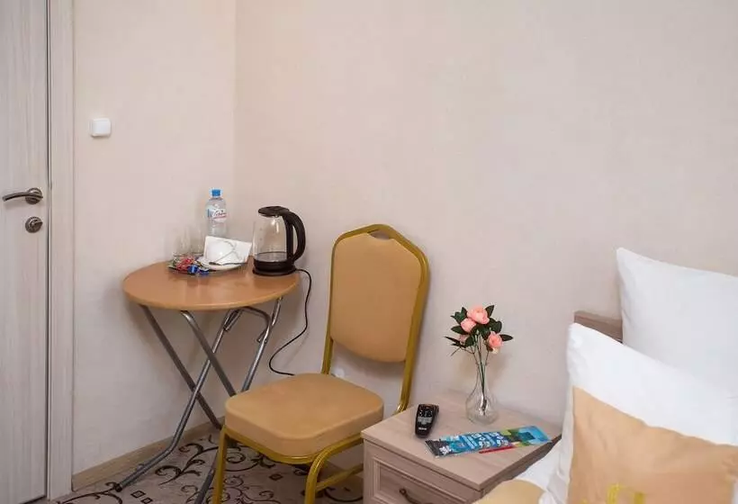 Yaroslav Hostel Veliky Novgorod