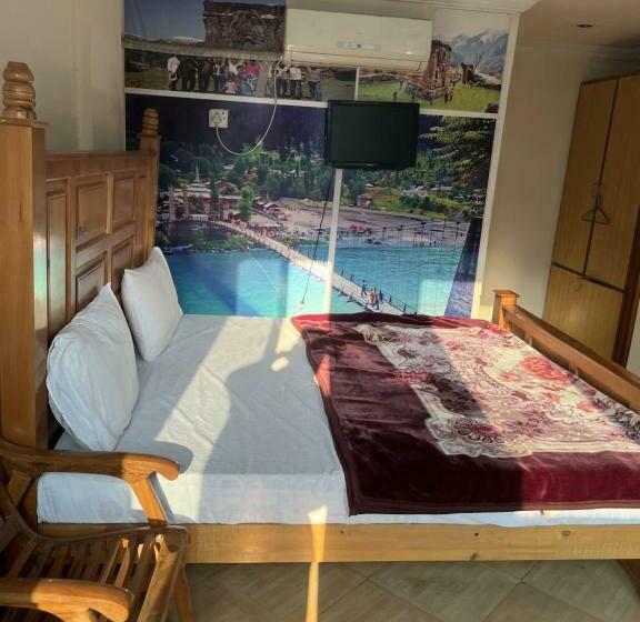 هتل Kashmir Continental