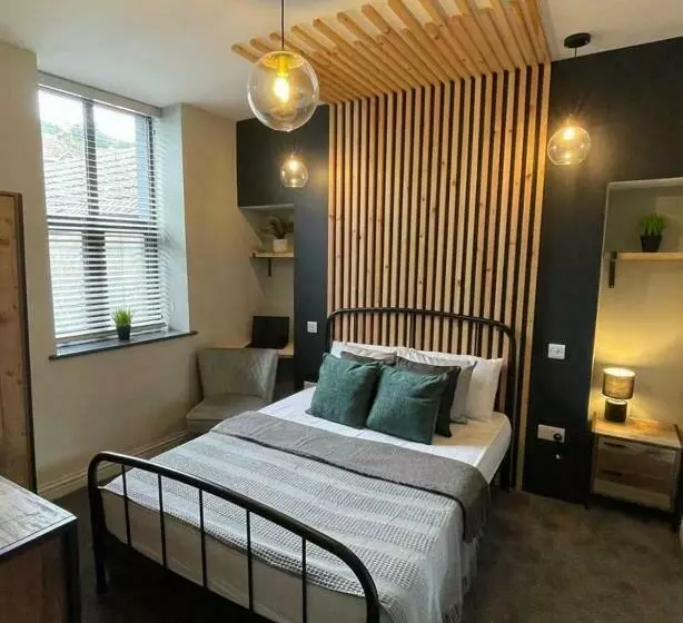 هتل Mansel House   By Tifa Stays