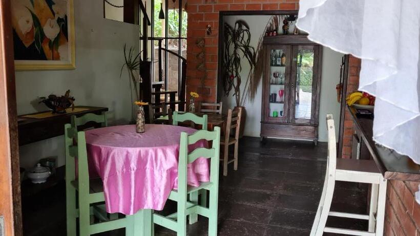 پانسیون Gajah