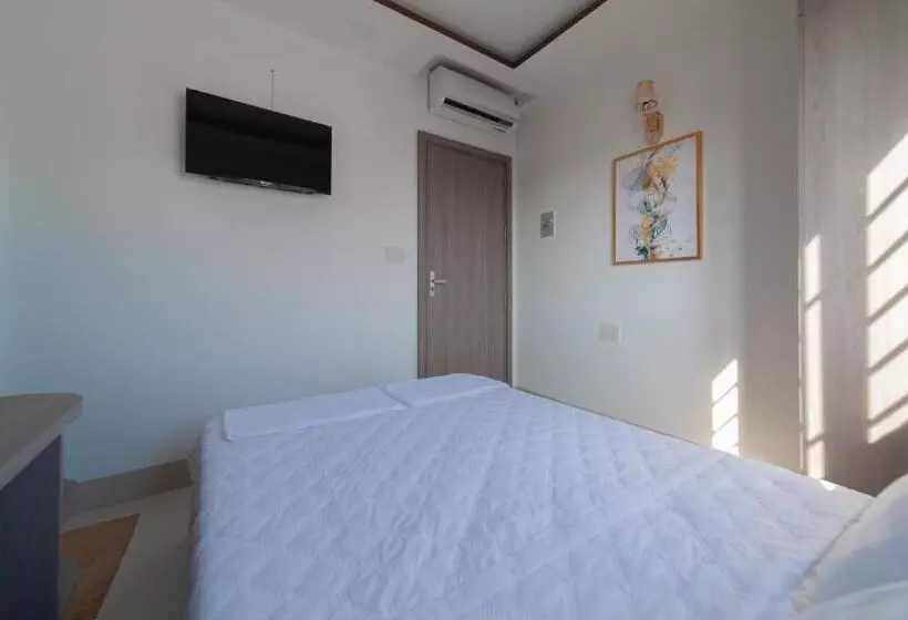 Uy Dương Hotel & Apartment   Nha Trang
