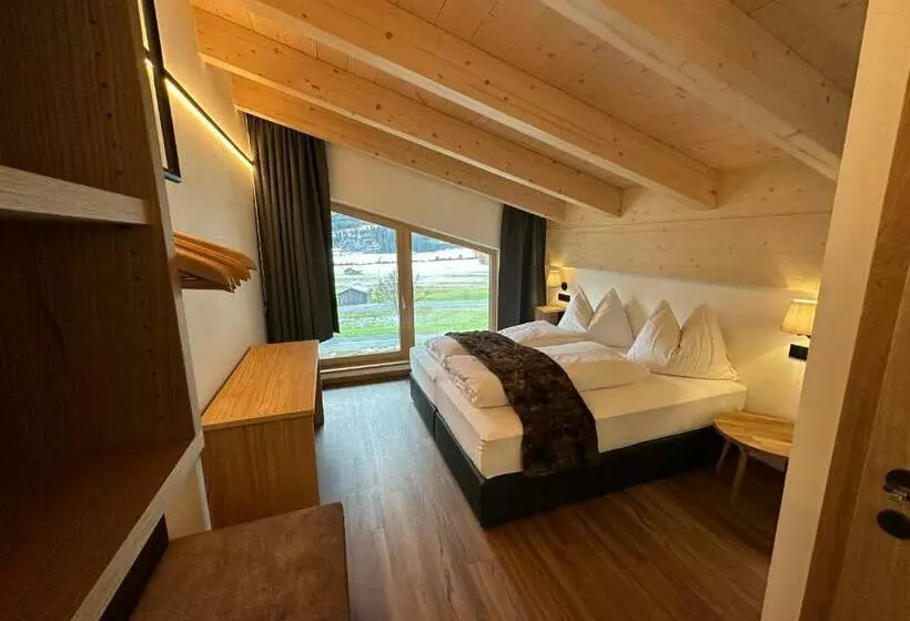 ホテル Dorferwirt