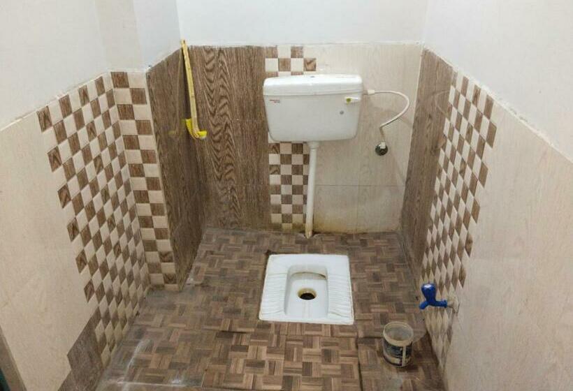 פנסיון Utkarsh