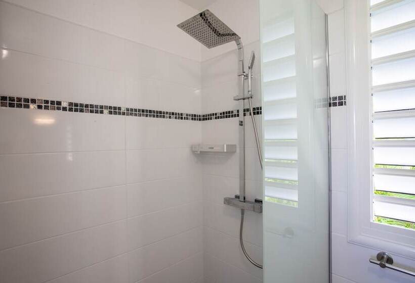 فندق Hôtel Guadeloupe Palm Suites