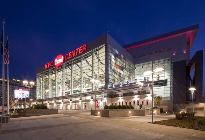 فندق Stellar Suites