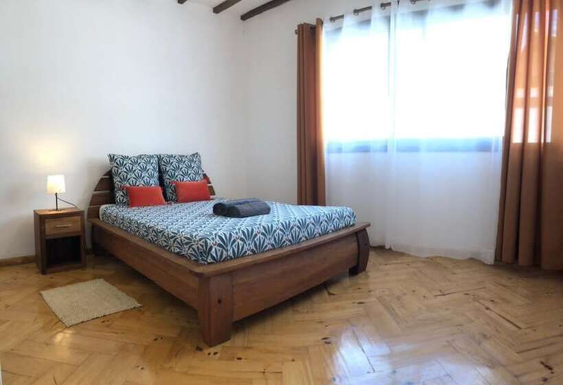 پانسیون Joyau Secret # Jardin # Piscine # Prox Centre Ville