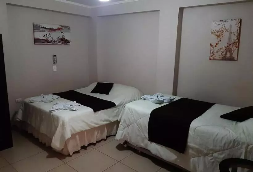 تختخواب و صبحانه Hostal D  Silvia