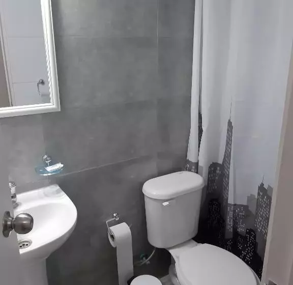 تختخواب و صبحانه Hostal D  Silvia