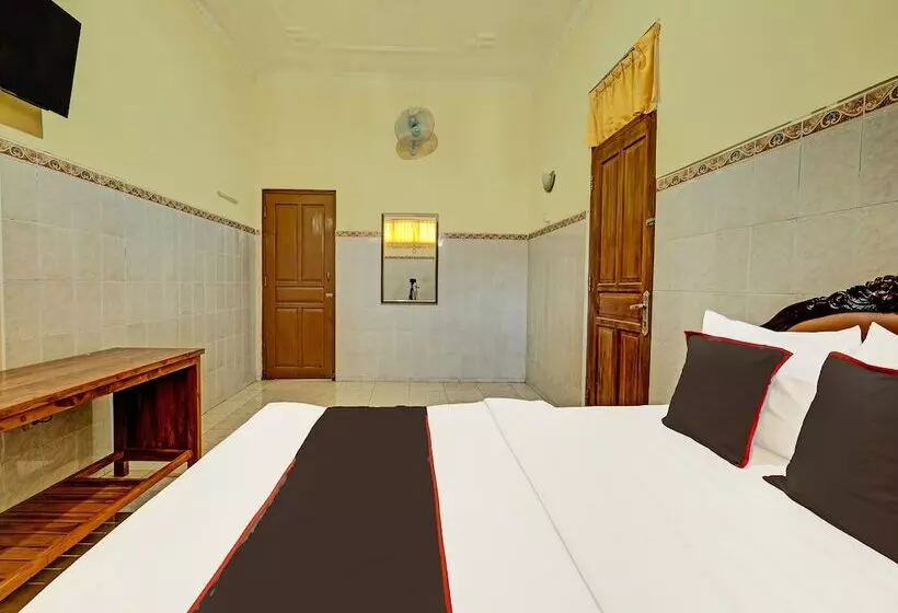 Collection O 91692 Hotel Citra Dewi 3 Hillsnearumbul Sidomukti