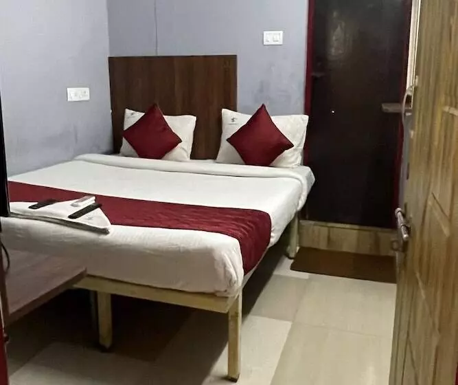 Skyry Hotel Iyyapanthangal