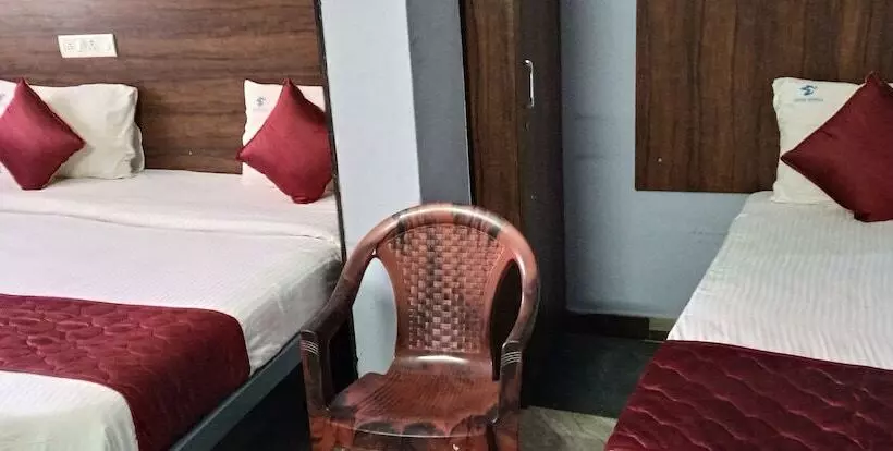 Skyry Hotel Iyyapanthangal