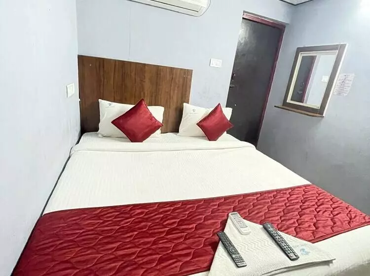 Skyry Hotel Iyyapanthangal