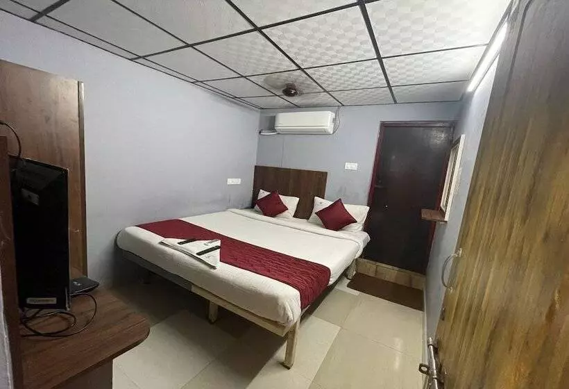 Skyry Hotel Iyyapanthangal