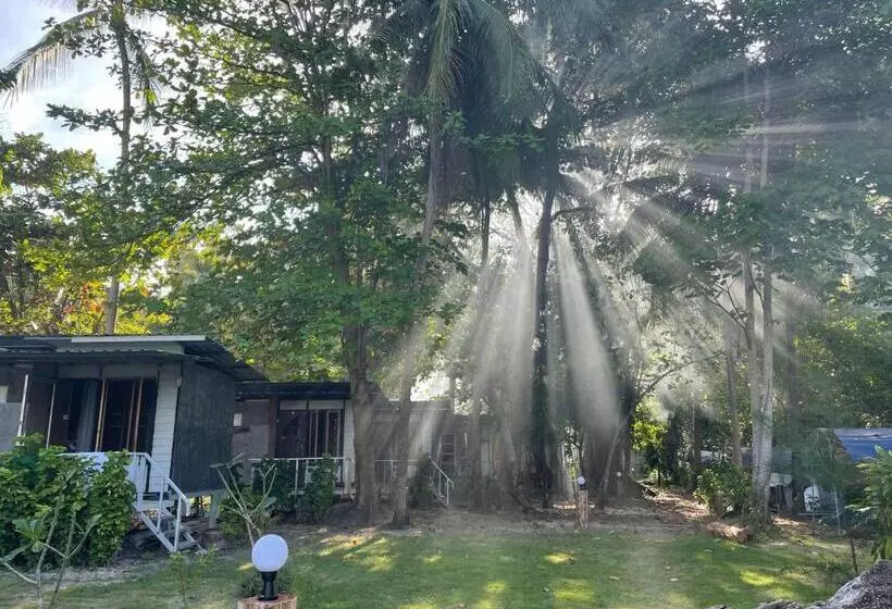 ペンション Koh Ngai Sea Open Resort