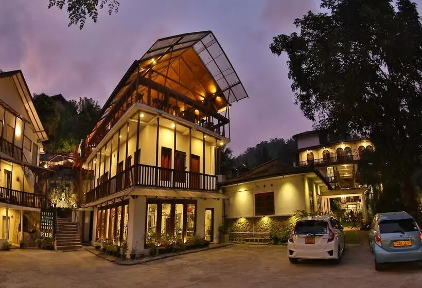 ユースホステル Sizzle Sports Club