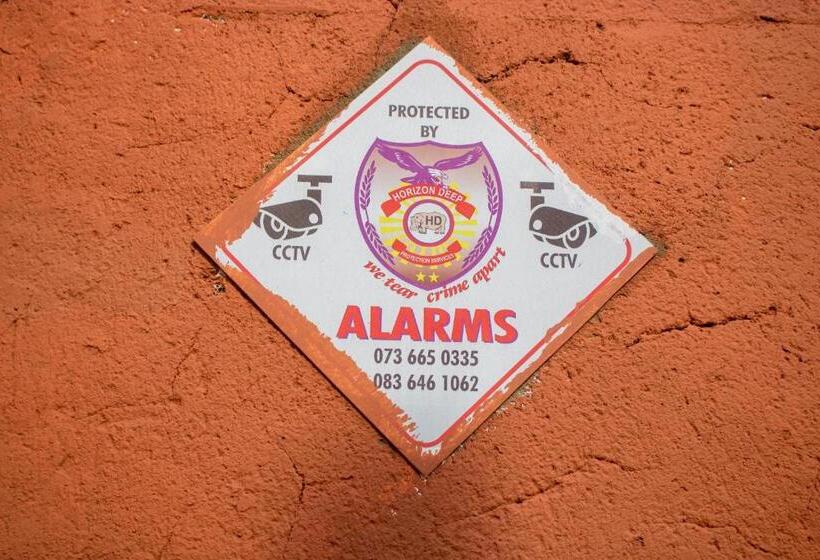 Pensione Vochelo Lodge