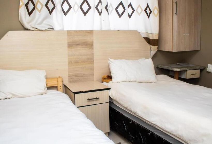 Pensione Vochelo Lodge