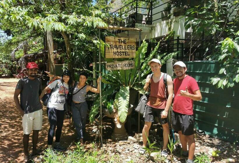 The Traveller S Hostel & Private Rooms