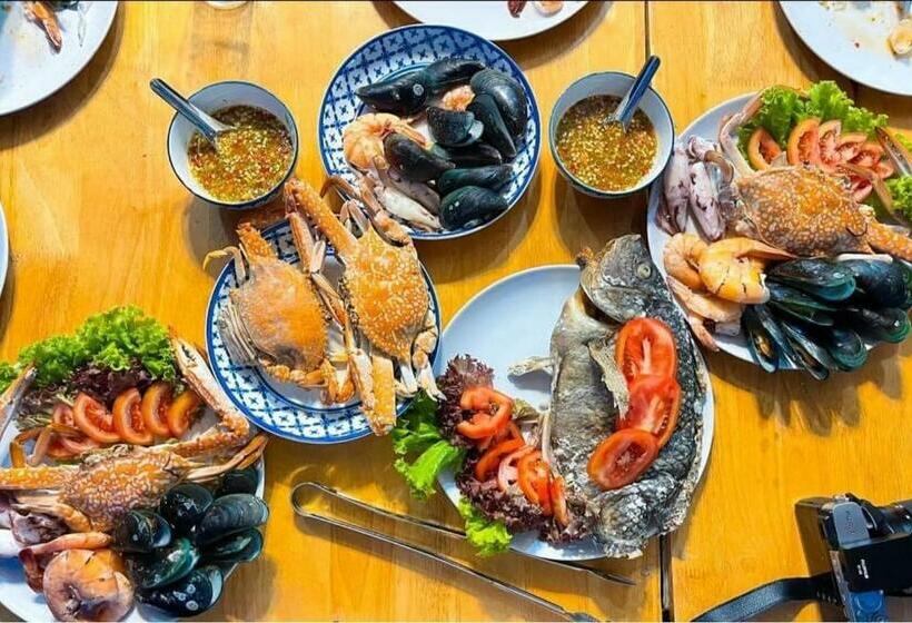 민박 Wigg Tukta Pool Villa Resort  วิก ตุ๊กตา พลูวิลลา รีสอร์ต