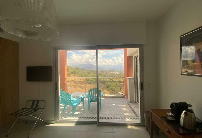 ペンション Agréable Chambre D Hôte Avec Belle Terrasse