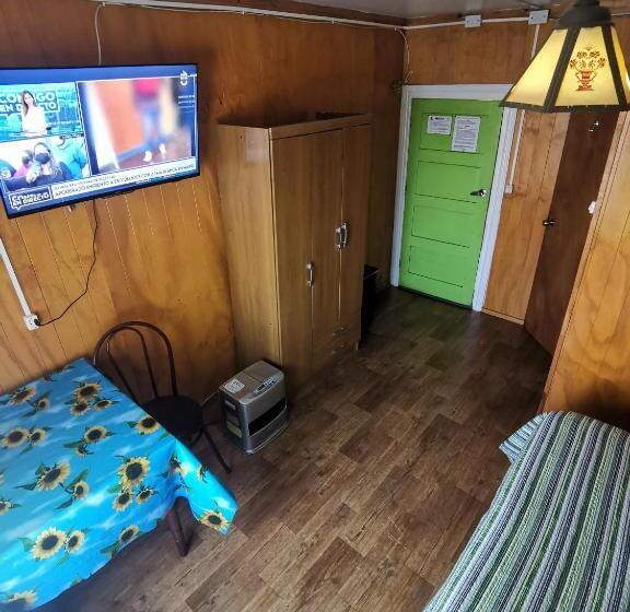 پانسیون Hostal Y Cabañas Maribel Zuñiga