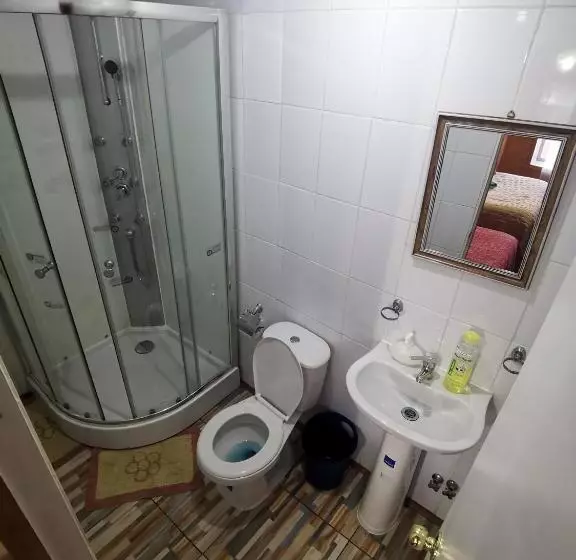 پانسیون Hostal Y Cabañas Maribel Zuñiga