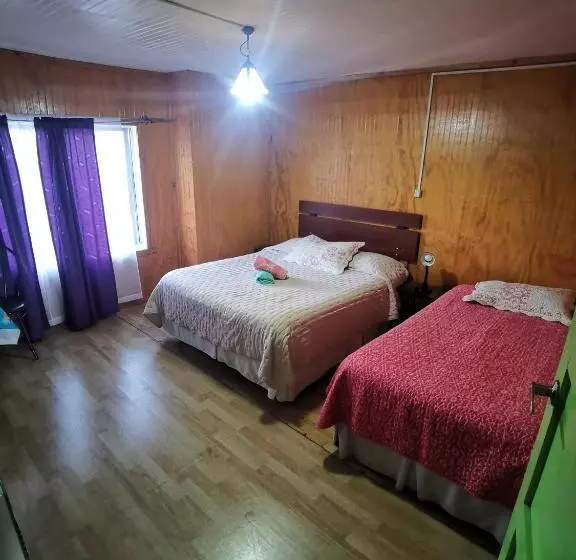 پانسیون Hostal Y Cabañas Maribel Zuñiga